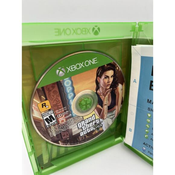 Grand Theft Auto V - Xbox One Complete With Map - Picture 5 of 7